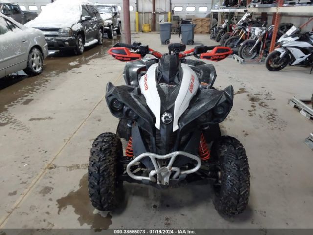 2018 CAN-AM RENEGADE 3JBMXAU49JJ000114 Photo 4