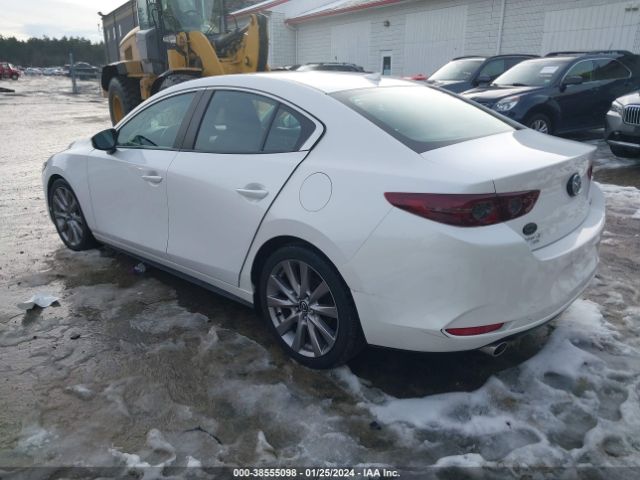 2020 MAZDA MAZDA3 3MZBPBDM8LM126019 Photo 2