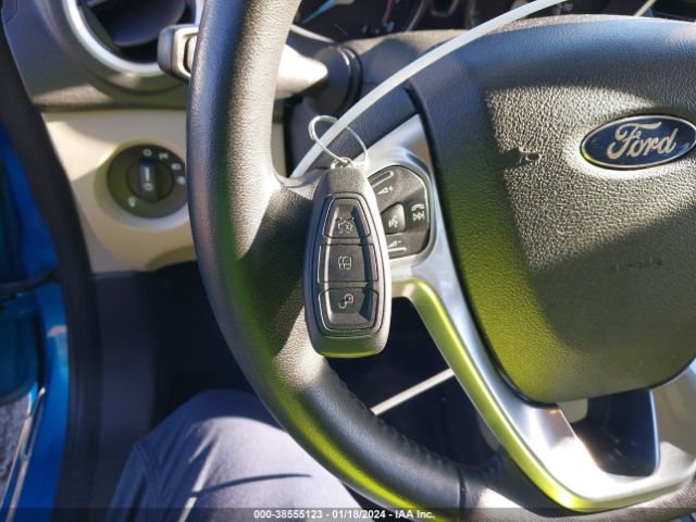 3FADP4CJ3EM199774 Ford Fiesta Titanium