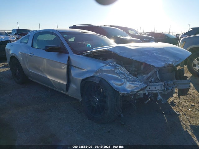 2014 1ZVBP8AM4E5254354 main image