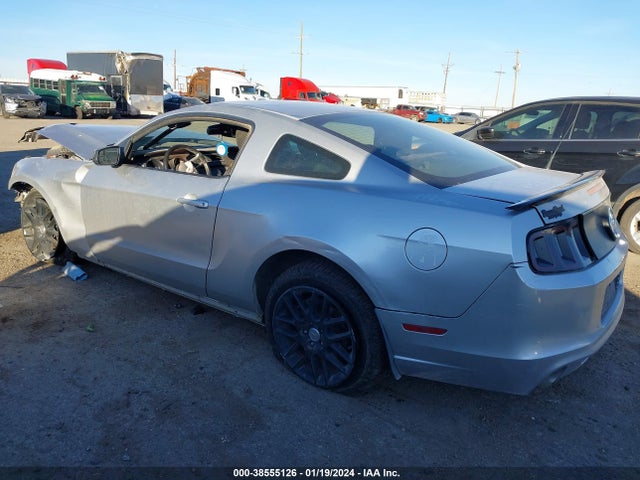 Ford Mustang V6 2014 1ZVBP8AM4E5254354 Image 3
