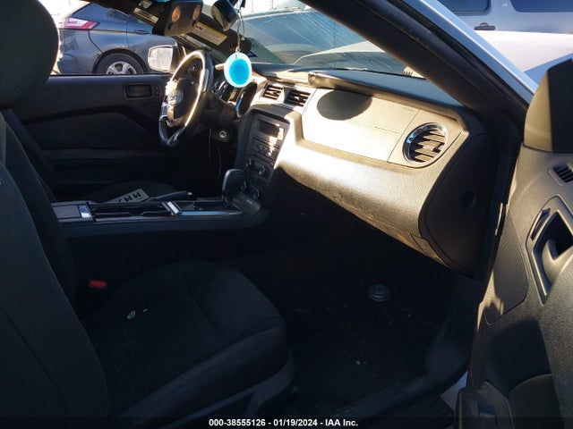 Ford Mustang V6 2014 1ZVBP8AM4E5254354 Image 5