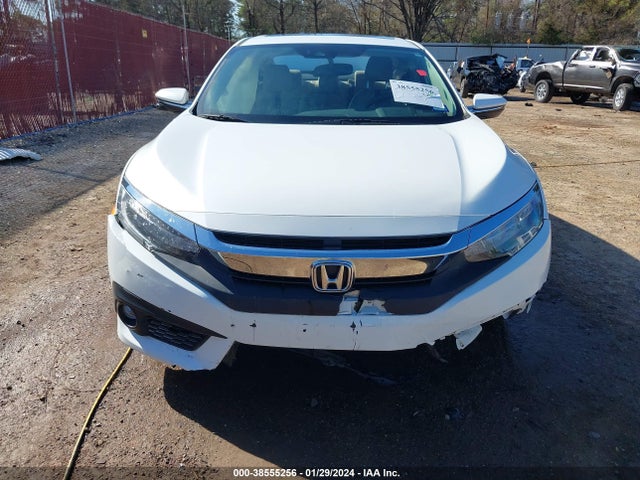 Honda Civic Touring 2018 JHMFC1F9XJX023029 Image 13