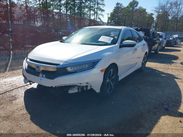 Honda Civic Touring 2018 JHMFC1F9XJX023029 Image 2
