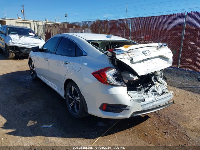Honda Civic Touring 2018 JHMFC1F9XJX023029 Image 3
