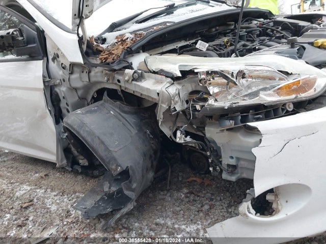 2013 FORD FOCUS SE VIN: 1FADP3K27DL104329
