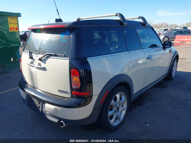 2010 MINI COOPER CLUBMAN WMWML3C59ATX37339 Photo 3