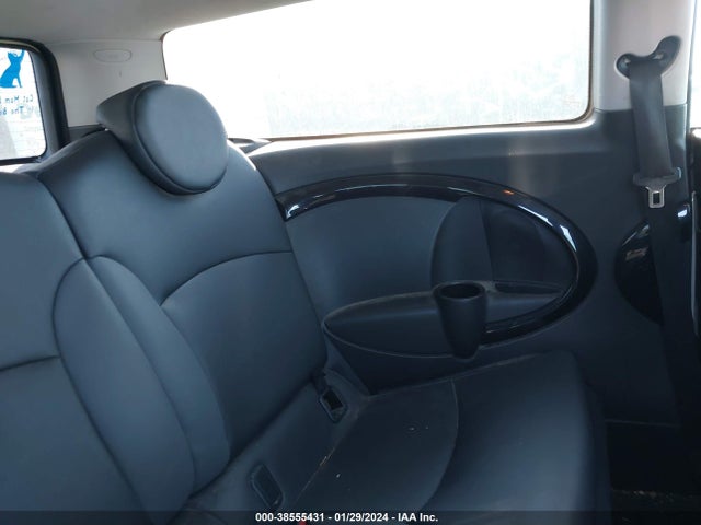 2010 MINI COOPER CLUBMAN WMWML3C59ATX37339 Photo 7