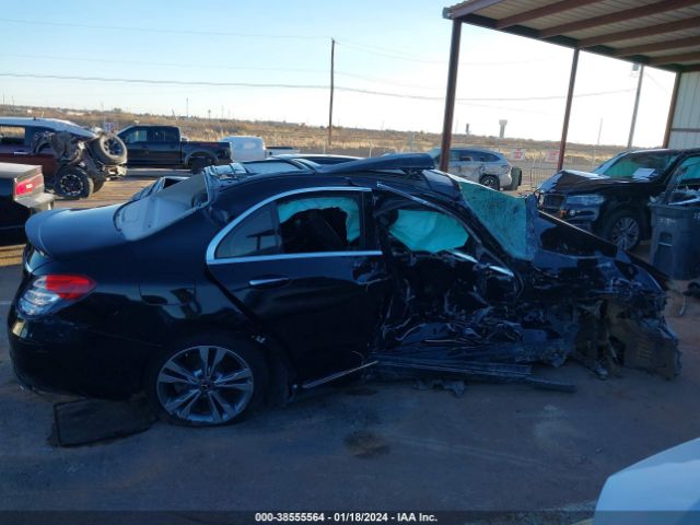 55SWF4JB4HU213593 Mercedes-Benz C 300 Luxury/sport