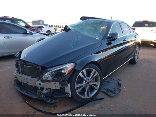 55SWF4JB4HU213593 Mercedes-Benz C 300 Luxury/sport
