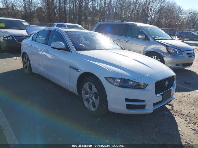 2017 JAGUAR XE SAJAR4BG8HA967393 Photo 0
