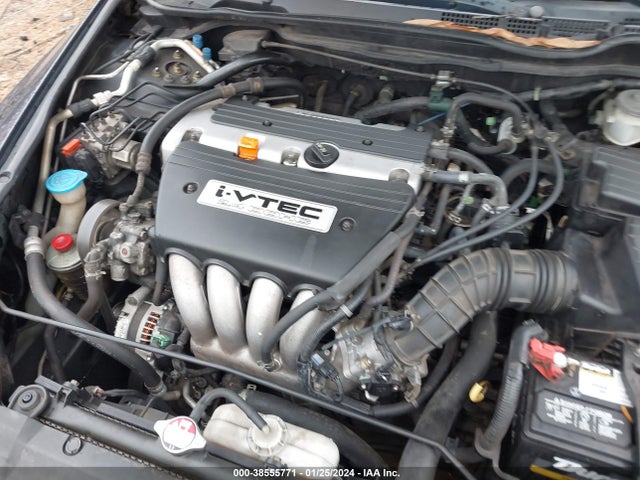 2004 HONDA ACCORD 2.4 EX VIN: 1HGCM56814A038334
