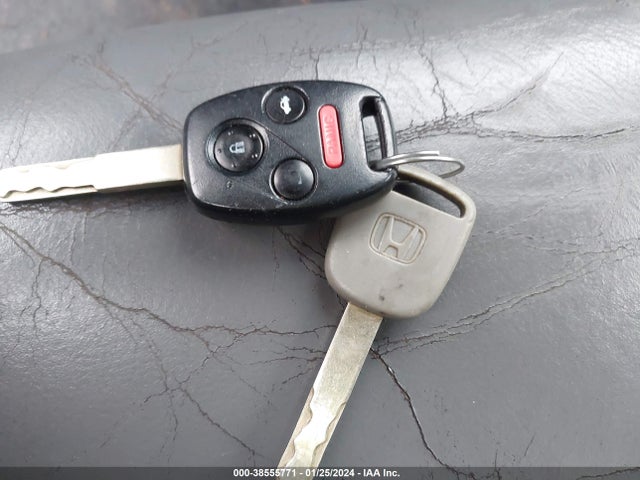 2004 HONDA ACCORD 2.4 EX VIN: 1HGCM56814A038334