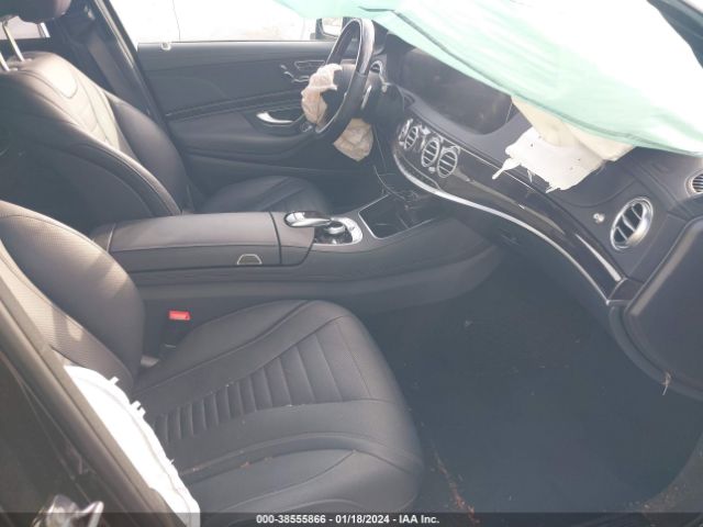 WDDUG8GB7KA461413 Mercedes-Benz S 560 4matic