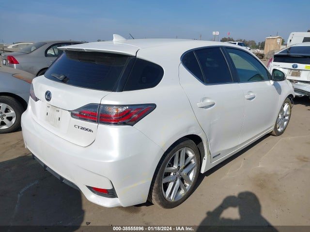 JTHKD5BH5H2284009 Lexus CT 200H