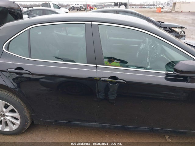 Toyota CAMRY LE 2023 4T1C11AK1PU186727 Image 13