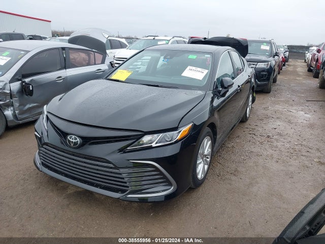 Toyota CAMRY LE 2023 4T1C11AK1PU186727 Image 2