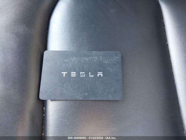 7SAYGDEF7NF308409 Tesla Model Y Performance Dual Motor All-wheel Drive