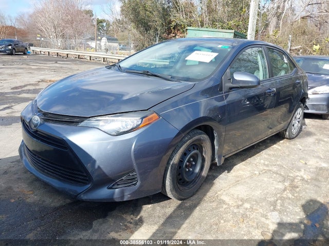 2017 TOYOTA COROLLA LE VIN: 2T1BURHE2HC775550