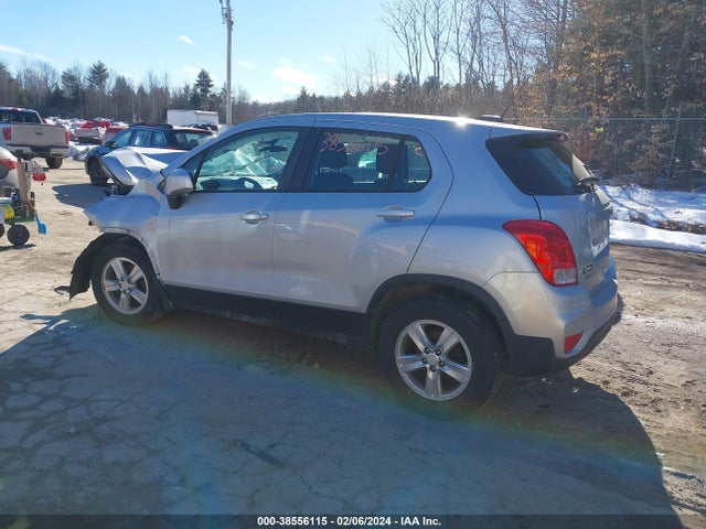 Chevrolet TRAX LS 2017 3GNCJNSBXHL254987 Image 3