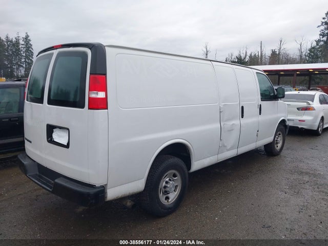 Chevrolet Express 2500 Work Van 2018 1GCWGBFG0J1292511 Image 4