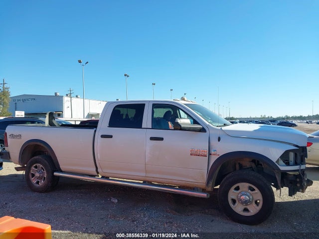 RAM 2500 Tradesman  4x4 8' Box 2018 3C6UR5HL8JG333084 Image 14