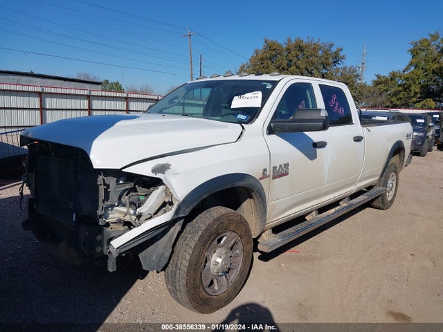 RAM 2500 Tradesman  4x4 8' Box 2018 3C6UR5HL8JG333084 Image 2