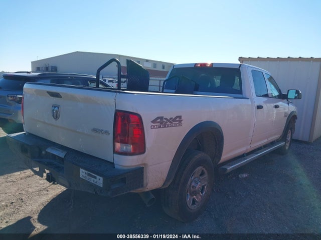 RAM 2500 Tradesman  4x4 8' Box 2018 3C6UR5HL8JG333084 Image 4