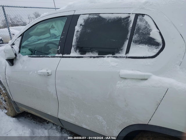 Chevrolet Trax Awd Ls 2020 3GNCJNSB0LL157953 Image 14