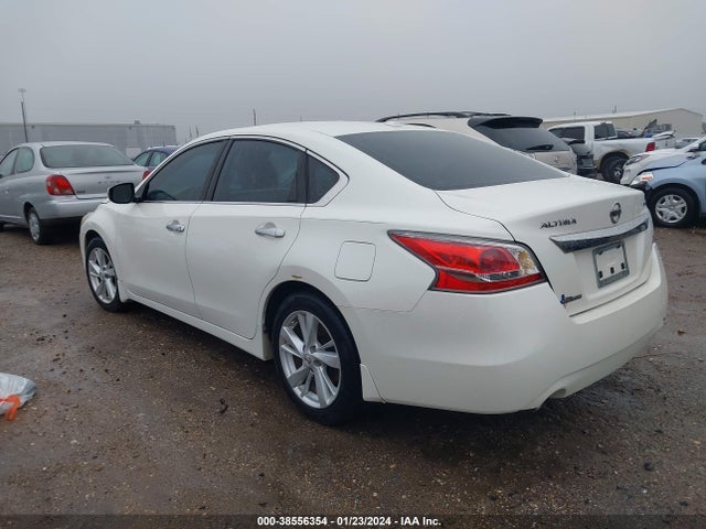 2015 NISSAN ALTIMA 2.5 SV VIN: 1N4AL3AP8FC469939