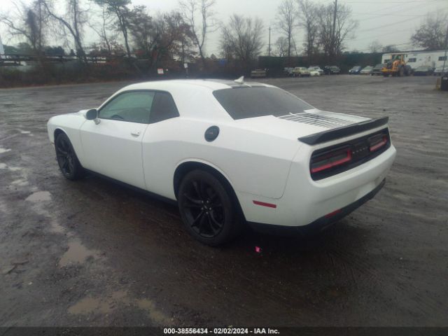 2C3CDZAG3HH501204 Dodge Challenger Sxt Plus