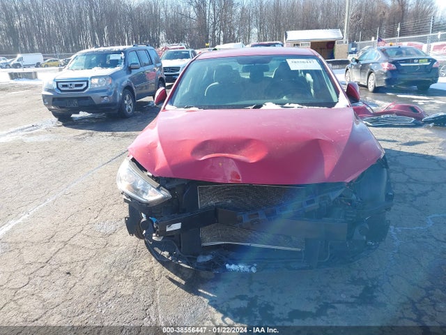 2018 HYUNDAI ELANTRA SE VIN: 5NPD74LF7JH273333