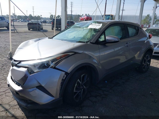 2018 TOYOTA C-HR XLE VIN: NMTKHMBX0JR026582