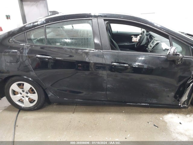 Chevrolet Cruze Ls Auto 2017 1G1BC5SM7H7116790 Image 13