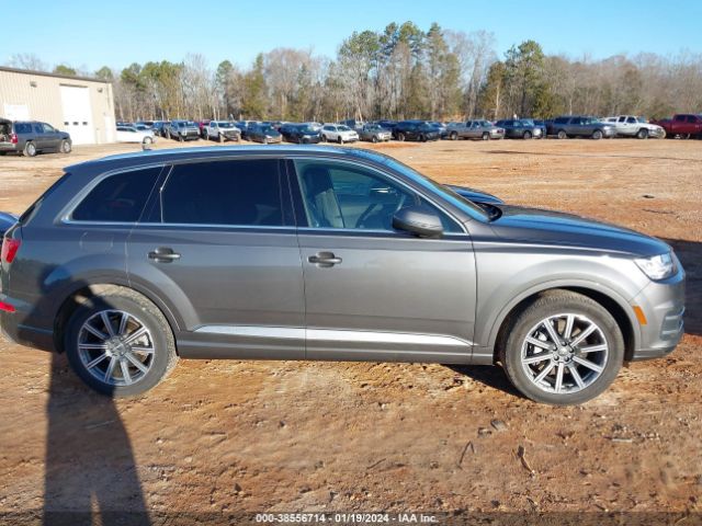 WA1LHAF75KD045277 Audi Q7 45 Premium