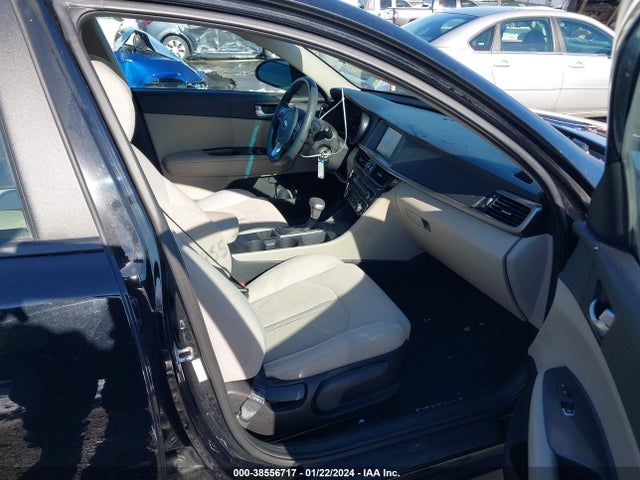 KIA Optima Lx 2018 5XXGT4L39JG201866 Image 5