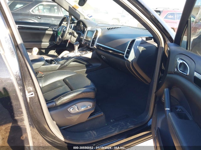 2012 PORSCHE CAYENNE WP1AA2A25CLA02535 Photo 4