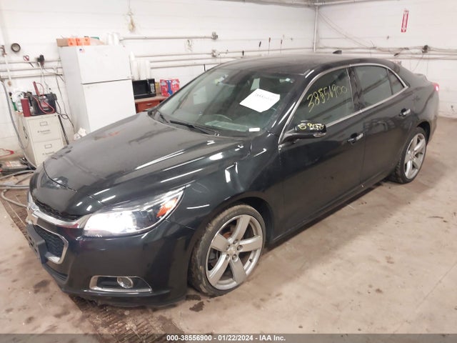 Chevrolet Malibu 2lz 2015 1G11G5SX1FF319882 Image 2