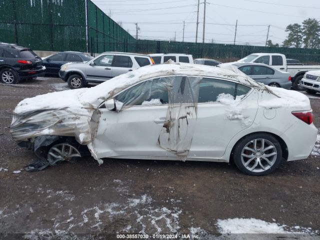 19UDE2F38KA002562 Acura Ilx Standard