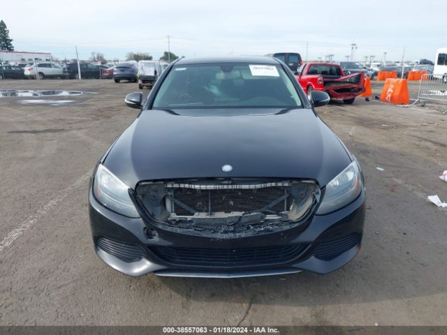 55SWF4JB1GU170992 Mercedes-Benz C 300 Luxury/sport