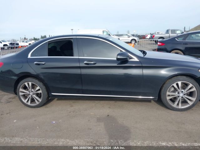 55SWF4JB1GU170992 Mercedes-Benz C 300 Luxury/sport