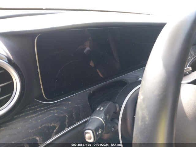 Mercedes-Benz E 350 2022 W1KZF8DB2NB097462 Image 15