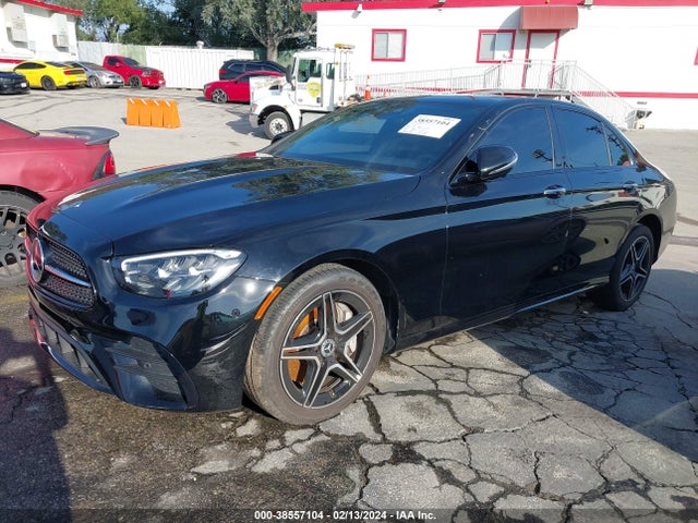 Mercedes-Benz E 350 2022 W1KZF8DB2NB097462 Image 2