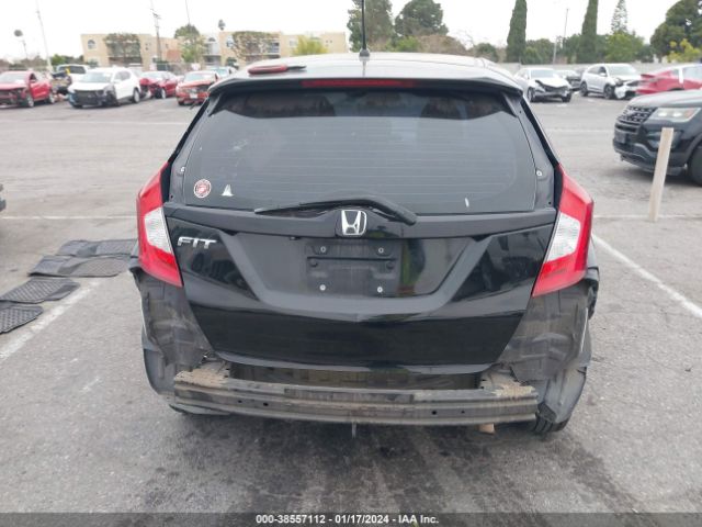 3HGGK5H58FM769052 Honda FIT LX