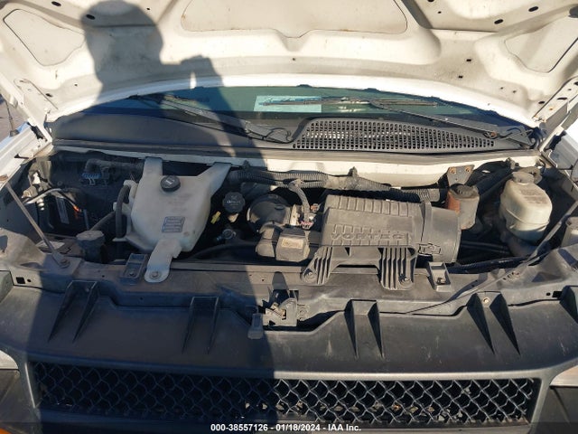 Chevrolet Express 2500 Work Van 2014 1GCWGGCAXE1116777 Image 10