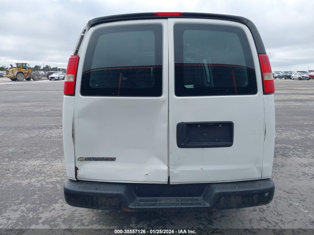Chevrolet Express 2500 Work Van 2014 1GCWGGCAXE1116777 Image 16