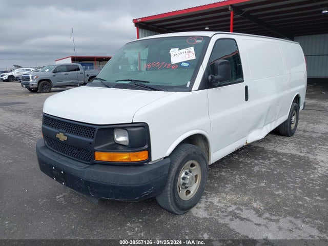 Chevrolet Express 2500 Work Van 2014 1GCWGGCAXE1116777 Image 2
