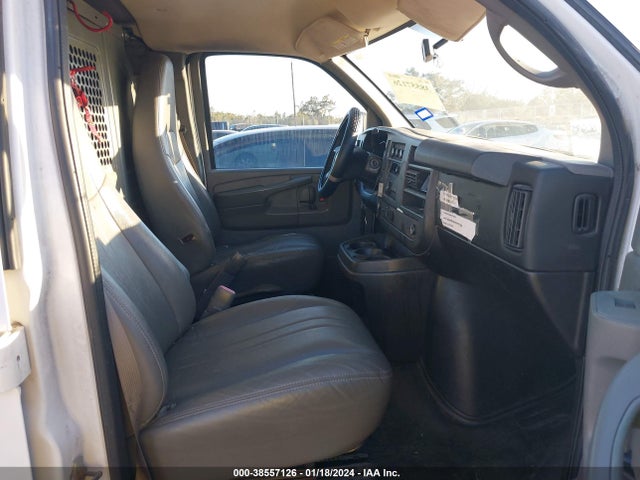 Chevrolet Express 2500 Work Van 2014 1GCWGGCAXE1116777 Image 5