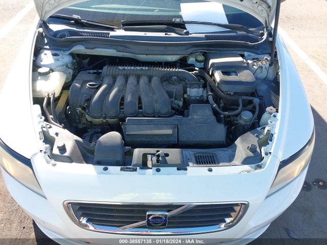 2010 VOLVO S40 2.4I VIN: YV1382MS7A2496248