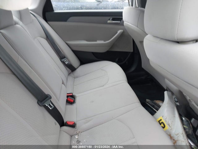 Hyundai SONATA SE 2018 5NPE24AF2JH610044 Image 8
